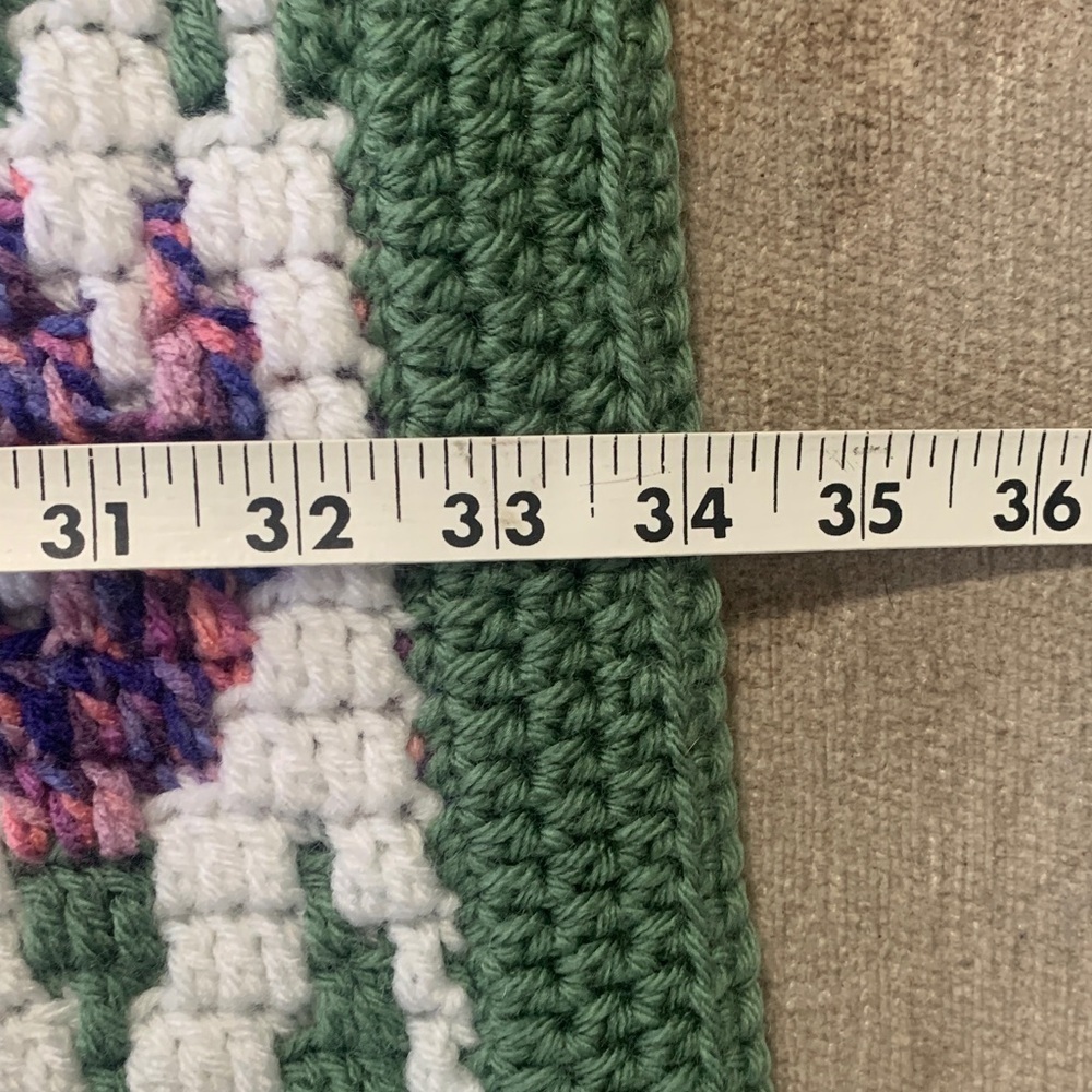 Handcrafted Mosaic Crochet Tulip Blanket - Picture 2 of 6